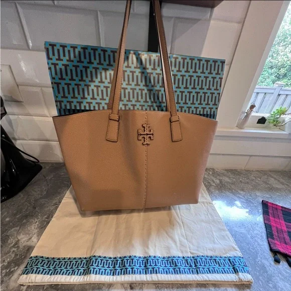 トートバッグ TORY BURCH TOTES TIRAMISU TORY BURCH McGraw Tote Bag Tiramisu 152221